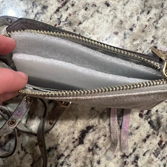 Aimee Kestenberg Phone Case/Wallet Purse - Picture 3 of 4